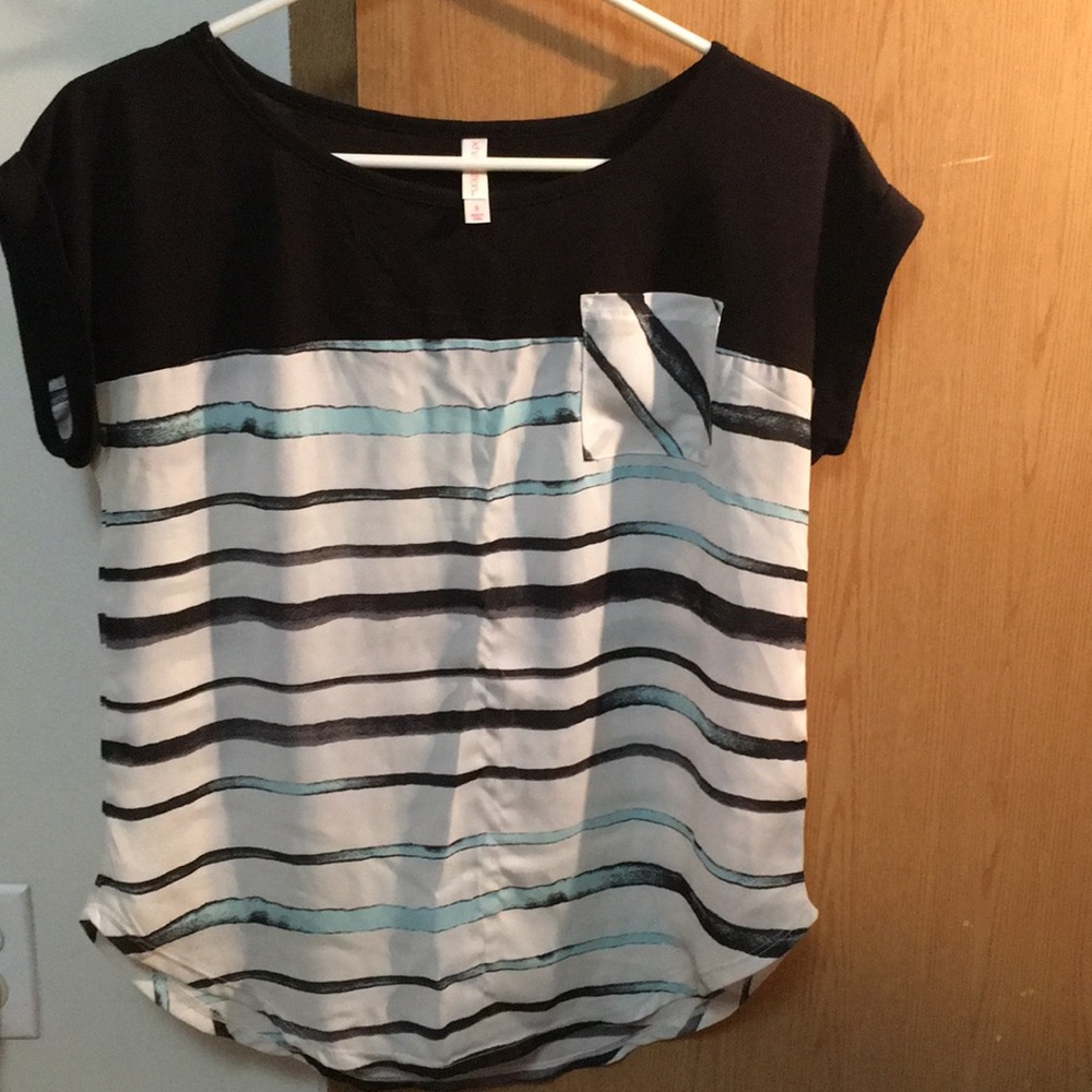 Short Sleeved Blouse